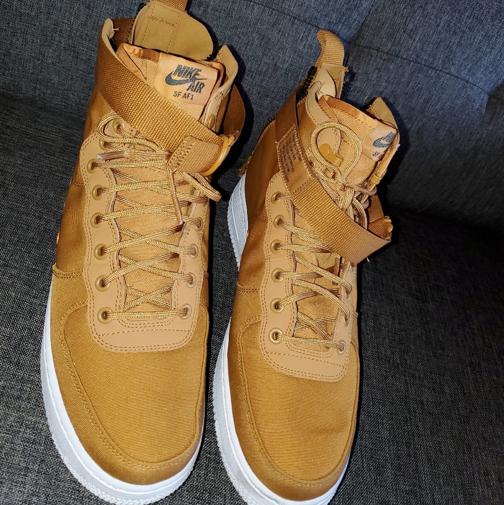 Nike sf af1 tan